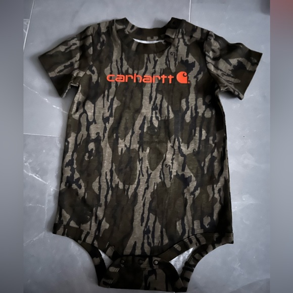 Carhartt Short Sleeve Baby Bodysuit. Rib-knit c - Picture 3 of 5
